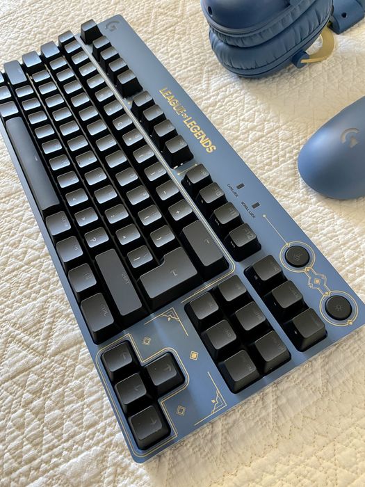 Coleção League of Lefends - Logitech G PRO X