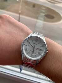 годинник casio сріблястий