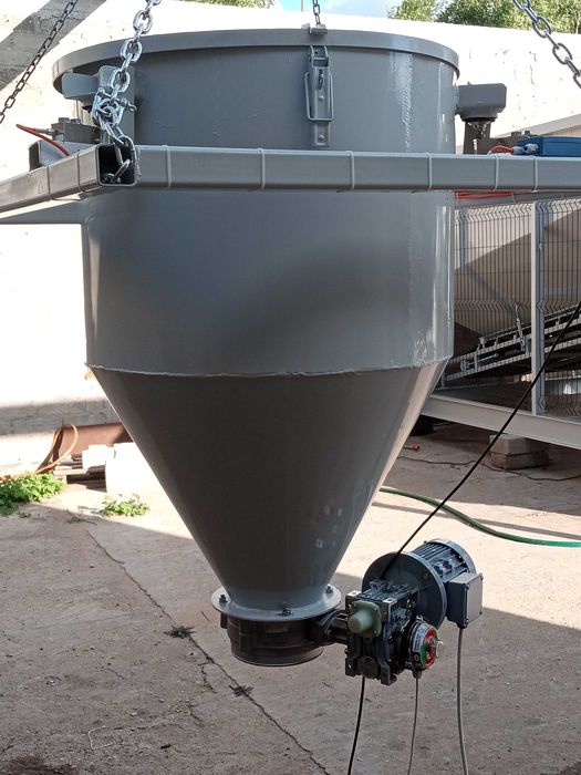 betoniarka waga cementu zasobnik