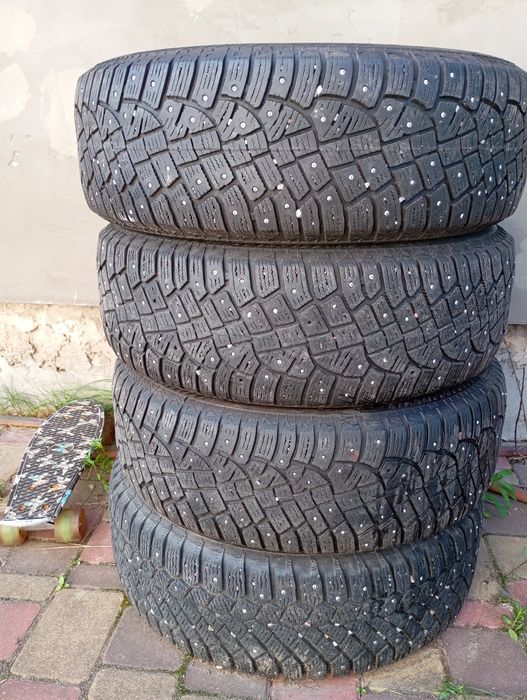 Continental 195*65*R15 зима шипована
