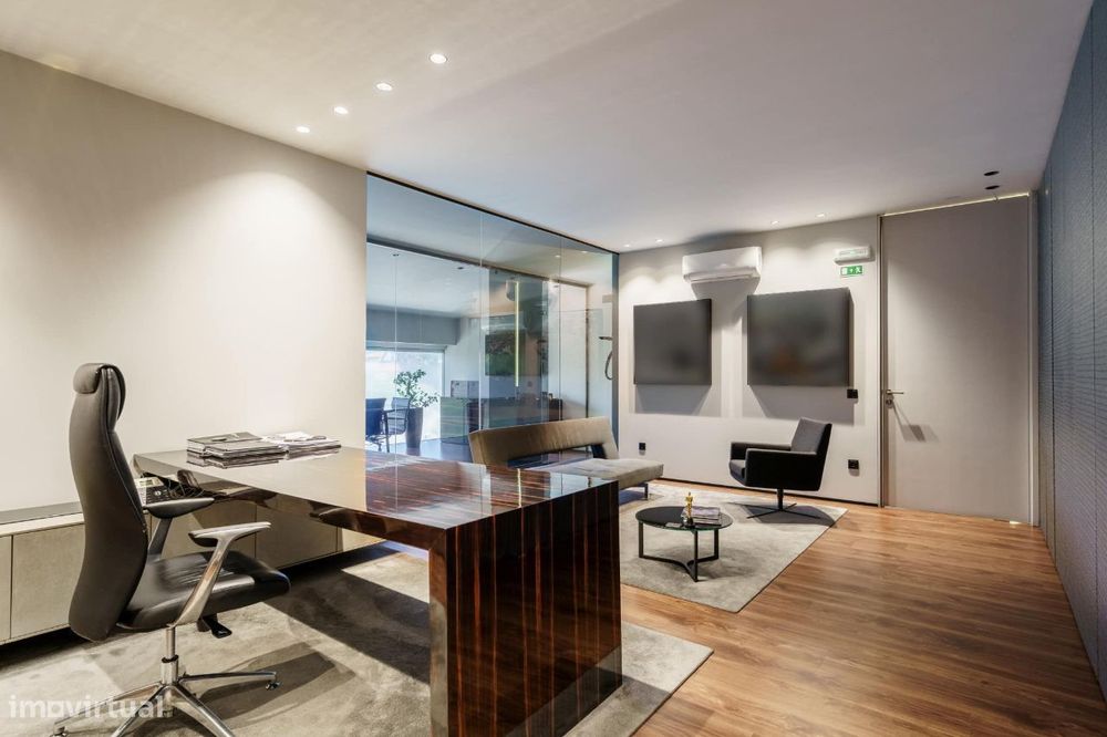 Escritório Premium em Braga – Totalmente Equipado e Mobilado