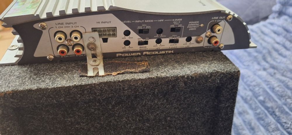 Сабвуфер з підсилювачем