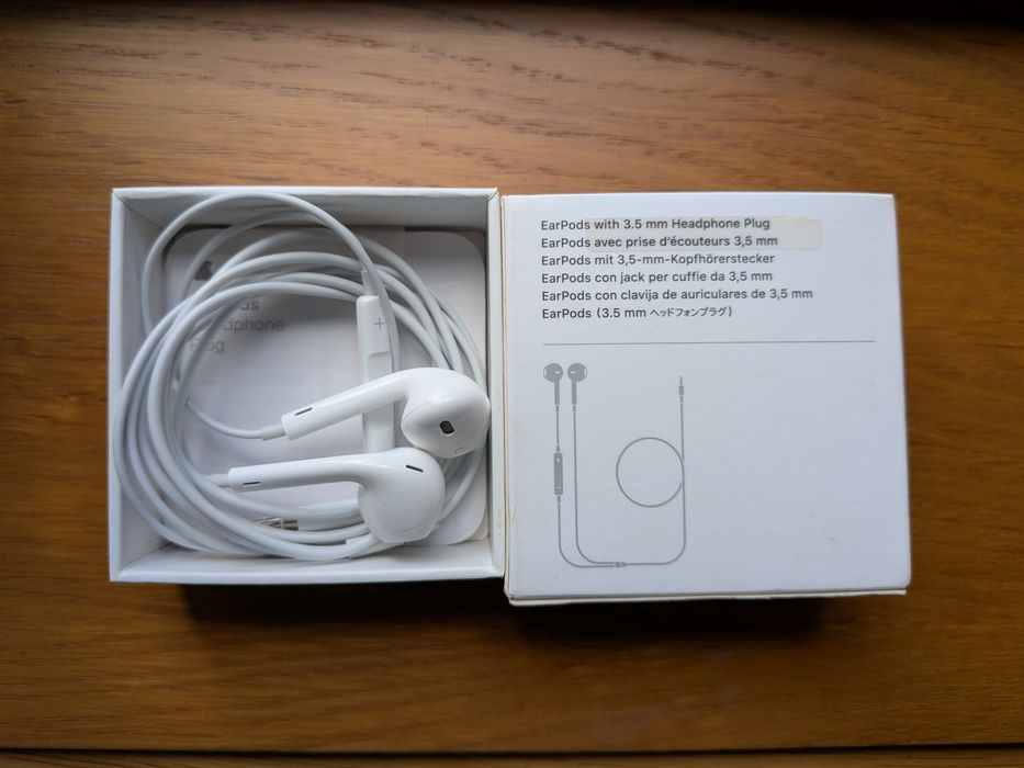 Phones/auriculares Apple com fio