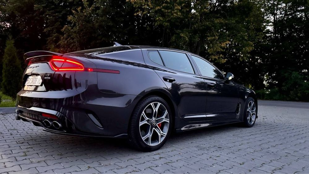 Kia Stinger GT 3.3 AWD