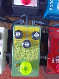 EQD Earth Quaker Devices Plumes overdrive