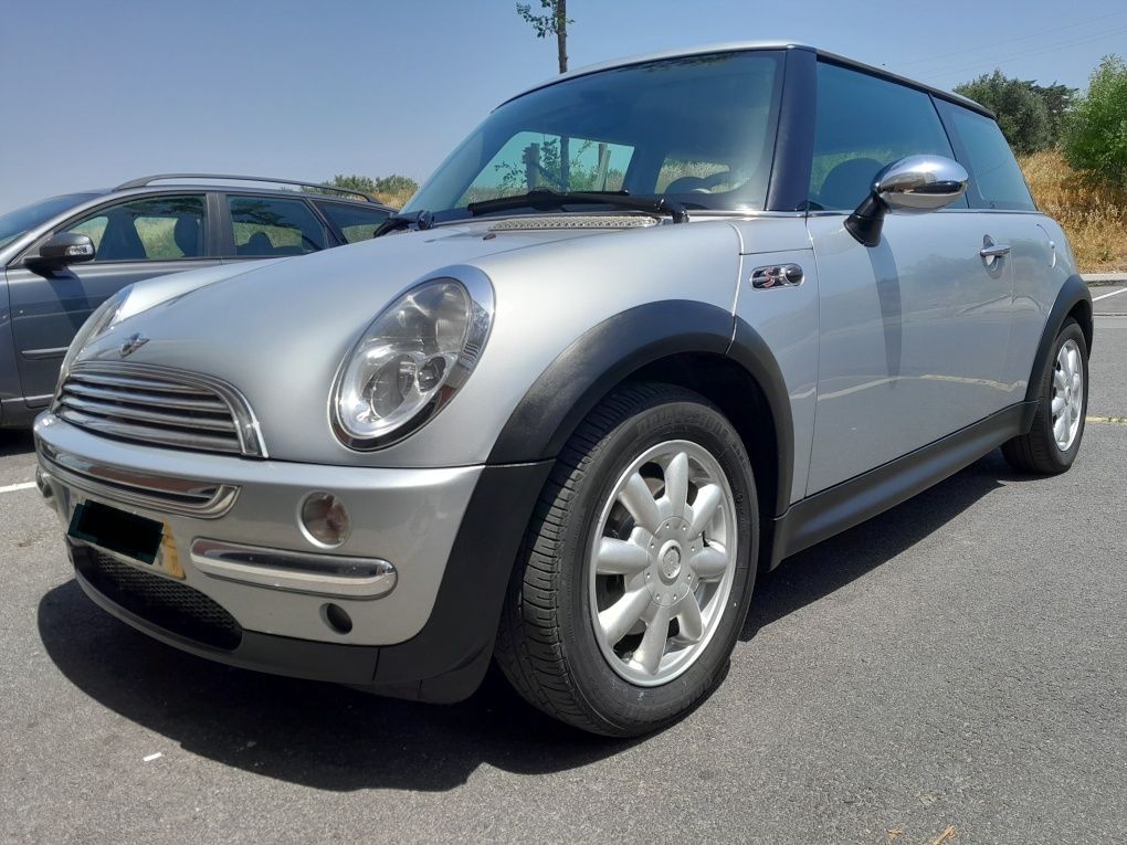 Mini Cooper D R50