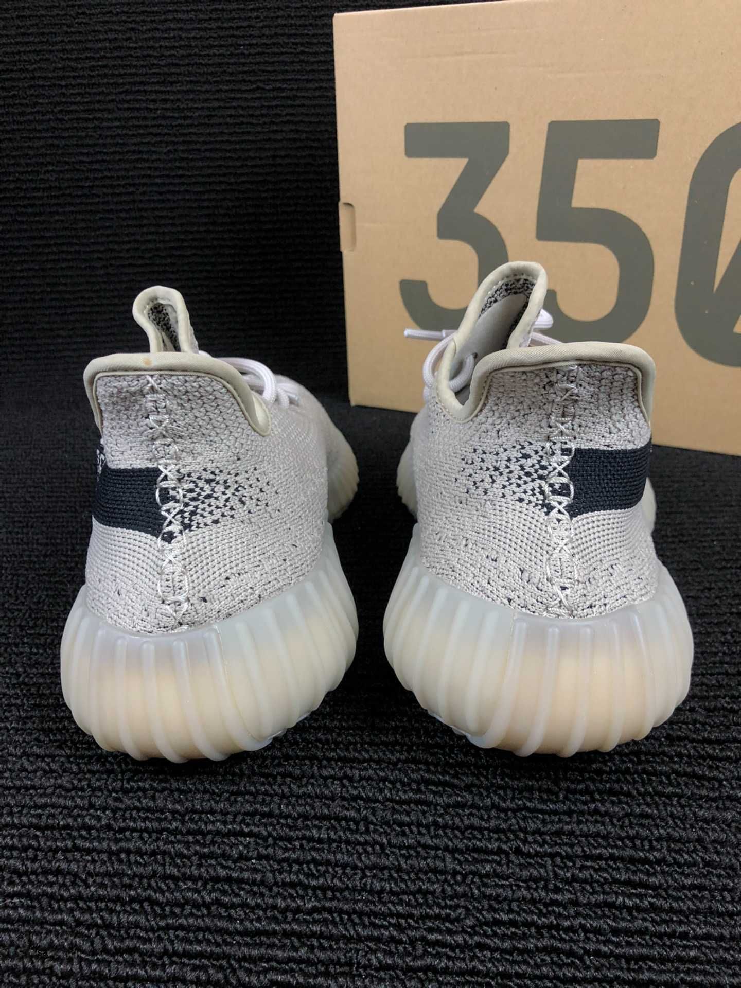Buty męskie adidasYeezy Boost 350V2 Slate nowy  R.41