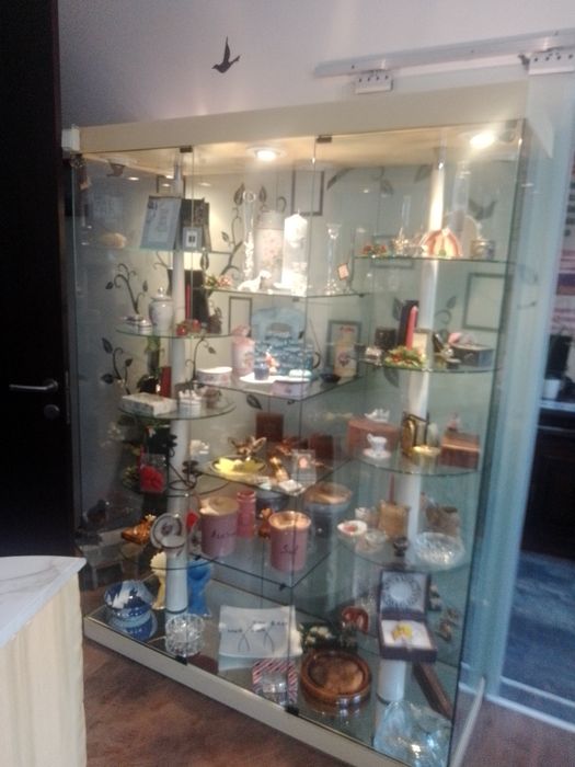 VITRINE expositor c/ 2 prateleiras rotativas