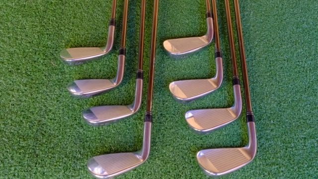 Titleist 718 AP3 Iron Set 4-PW+ PW48º Regular Right-Handed Graphite