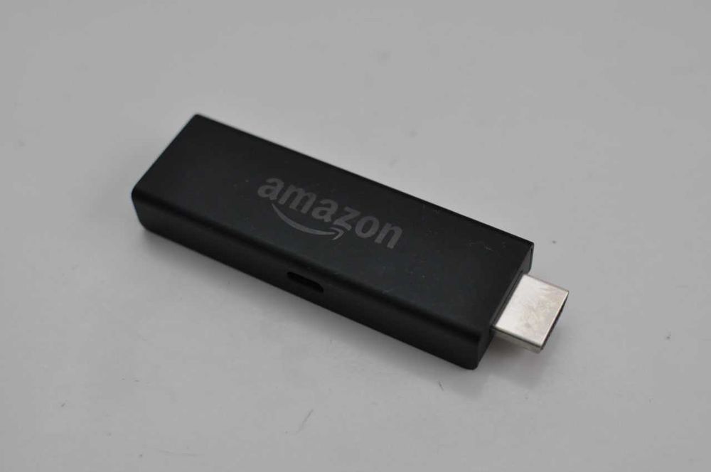 Медіаплеєр Amazon Fire TV Stick Gen 1 (W87CUN) тв-приставка