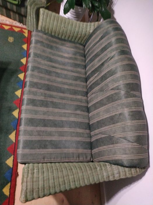 Meble rattanowe komplet stół witryna fotele sofa