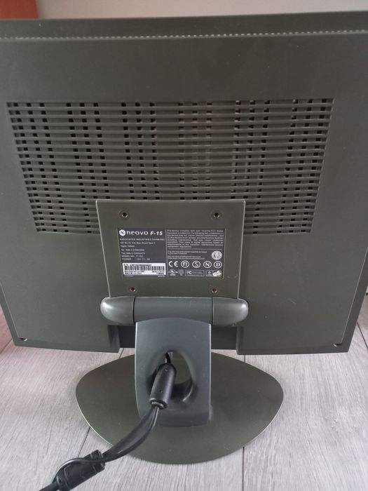 Monitor PC Neovo F-15
