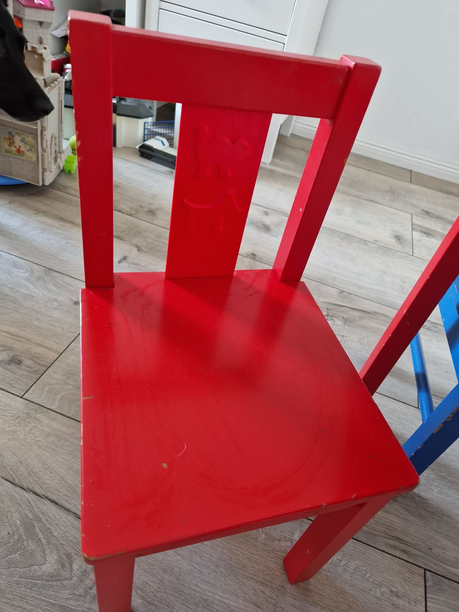 Stolik dziecięcy Ikea Kritter plus dwa krzesła