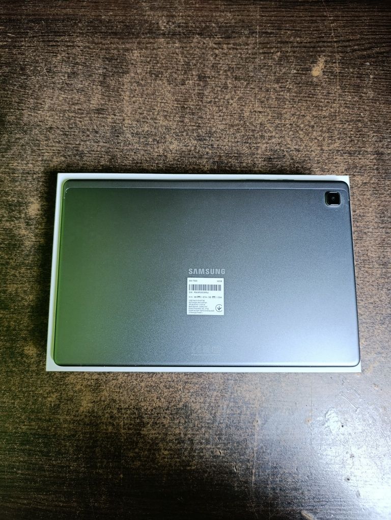 Продам планшет Samsung Galaxy Tab A7