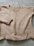 Sweter brązowy uni oversize w serek pleciony