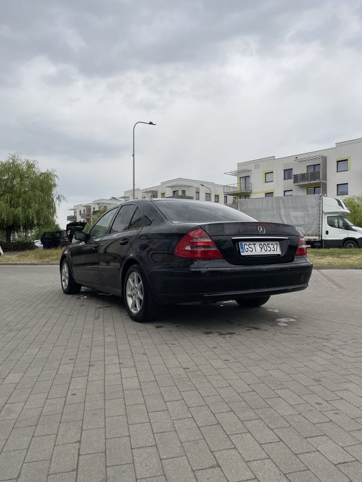 Sprzedam Mercedesa  w212 2.2  ZADBANY