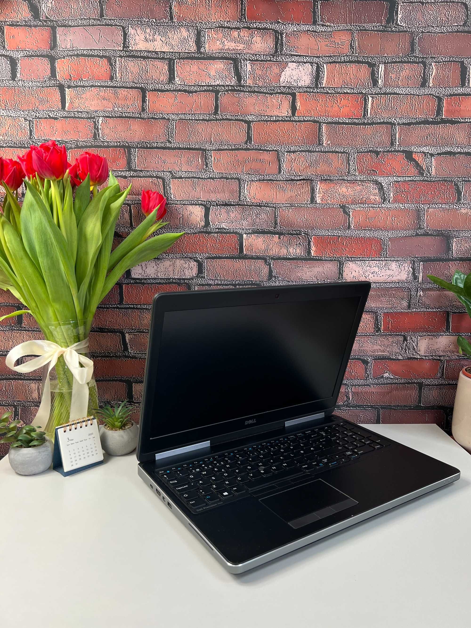 Quadro M2000M(4GB)·Ноутбук Dell Precision 7510·i7-6820HQ·32GB·SSD512GB