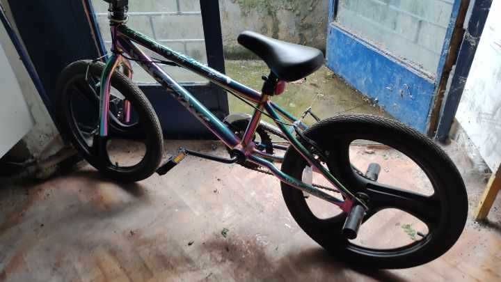 Rower BMX zadbany.