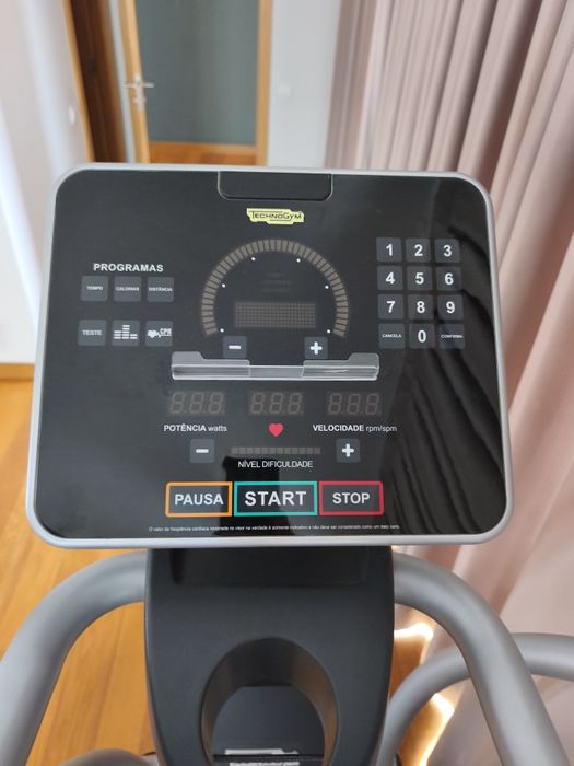 CrossTrainer Technogym Synchro Forma