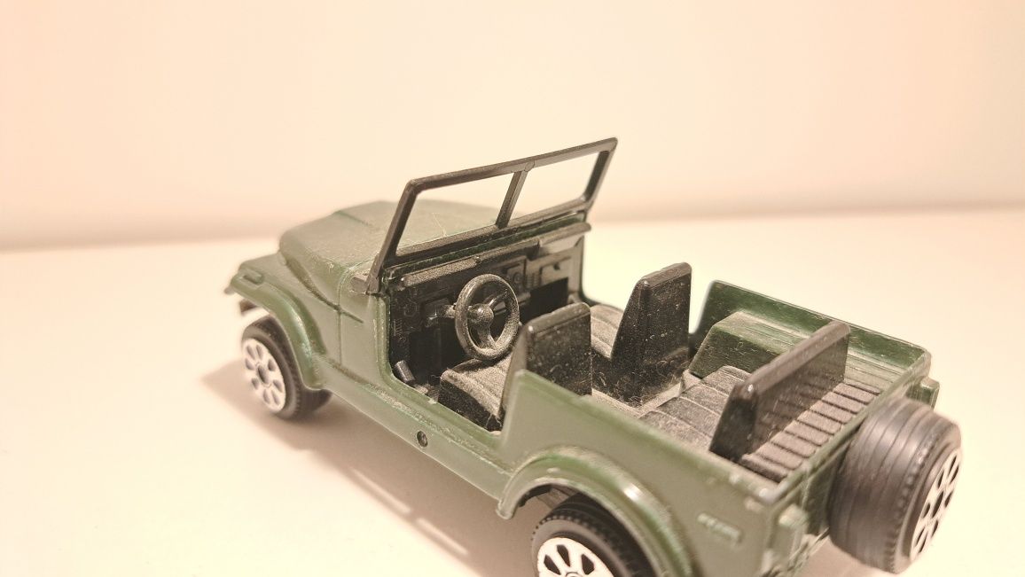 Jeep CJ-7 Bburago Burago 1/43