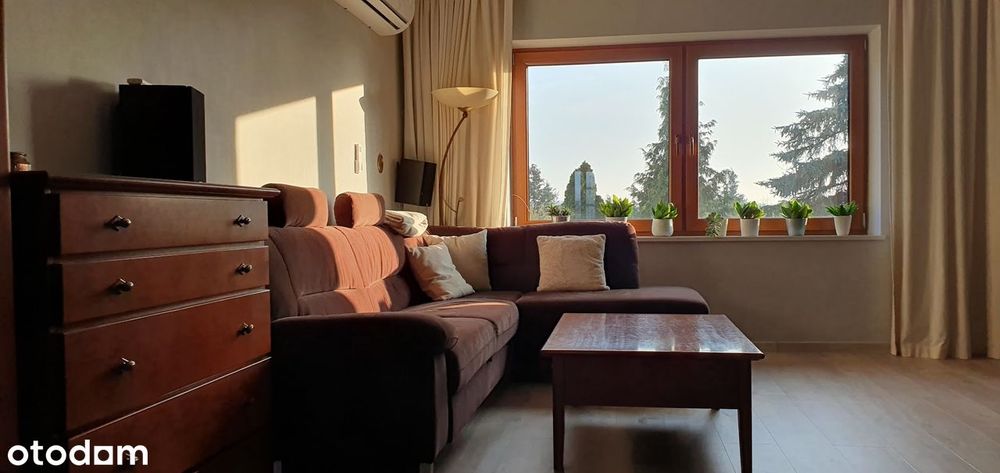 Bezpośrednio ! Dwukondygnacyjne mieszkanie z dużym tarasem na dachu.