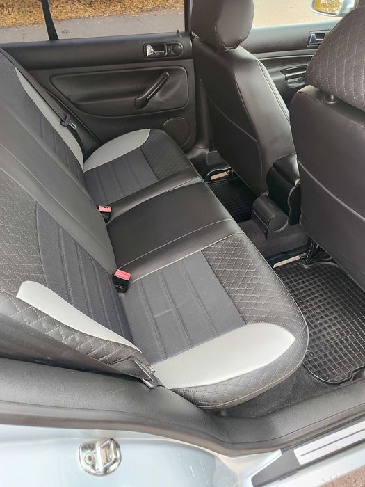 Volkswagen Golf 4 в рідній фарбі/1.6 МПІ/Супер стан