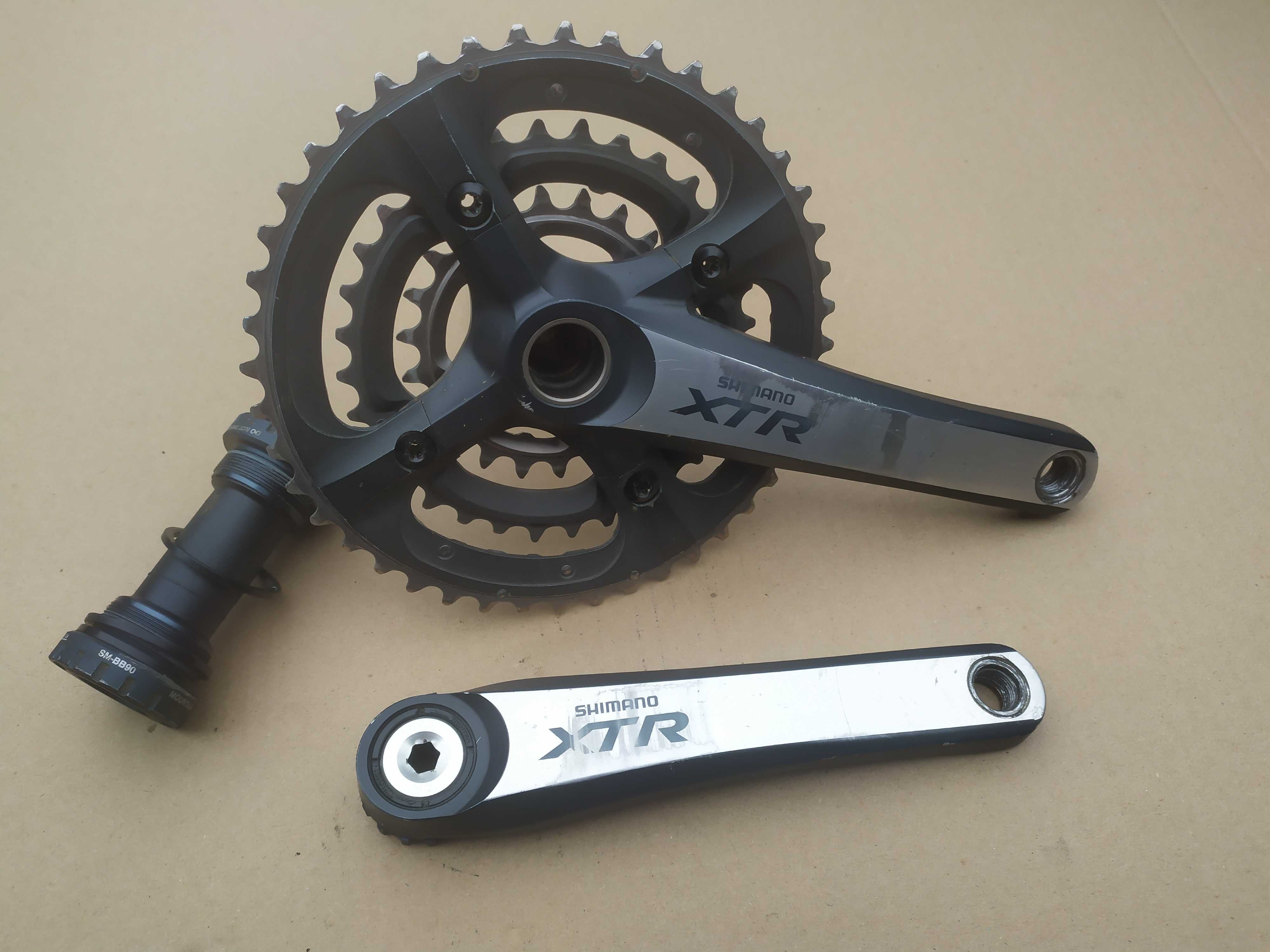 Korba Shimano Deore XTR FC-M970 44/32/22T 175mm