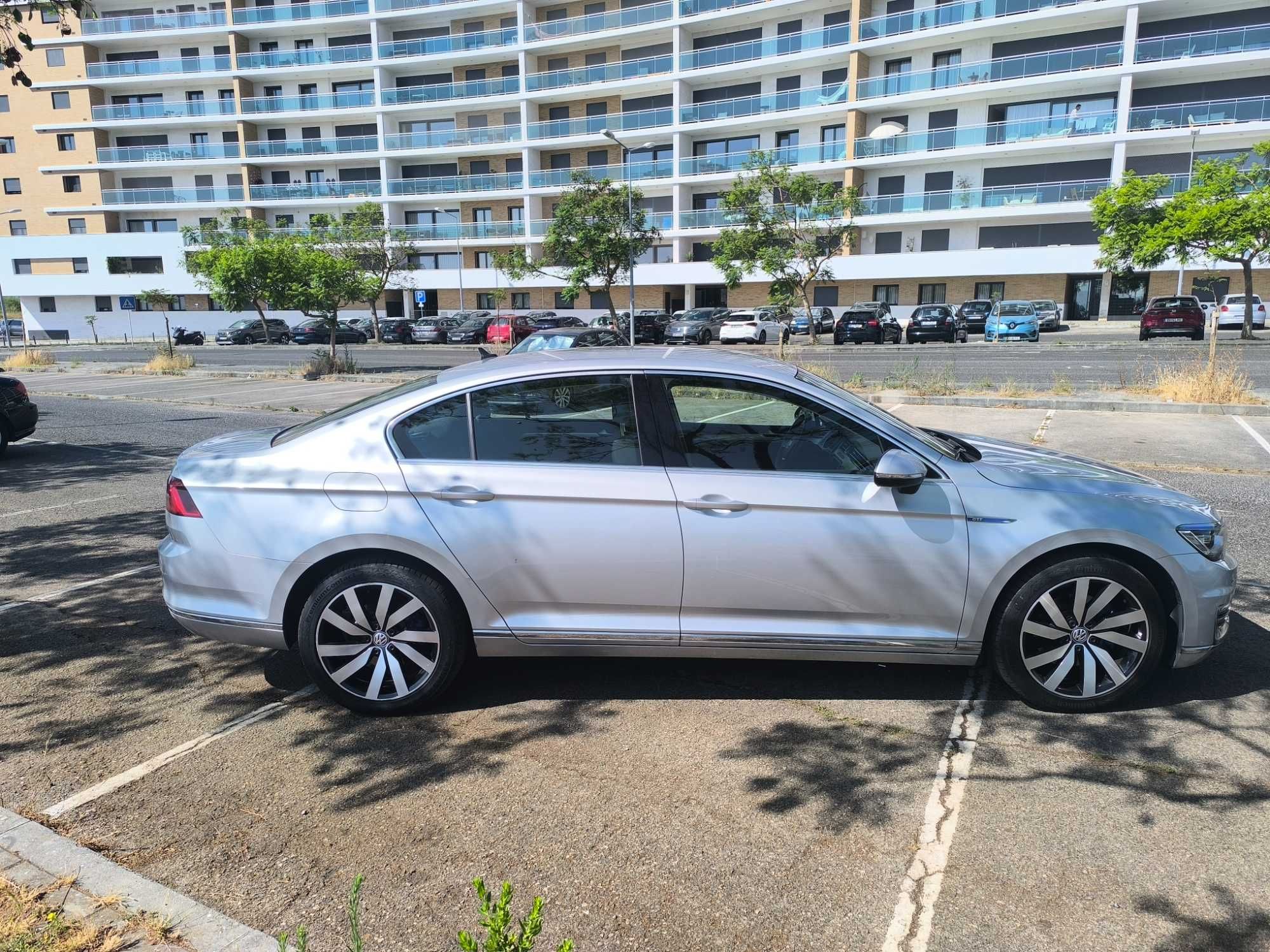 Volkswagen Passat GTE Híbrido Plug-In 2017 Excelente Estado 147.000km