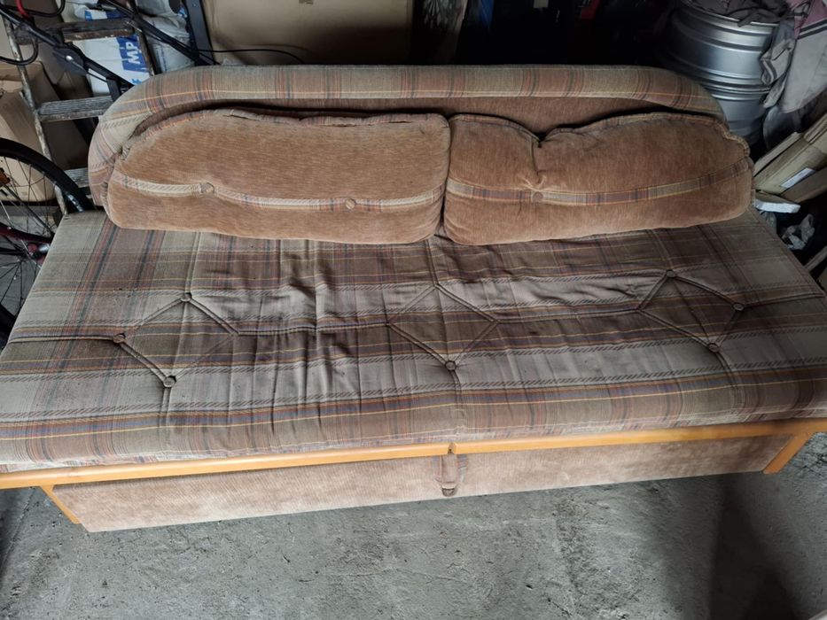 Oddam kanapę w dobrym stanie