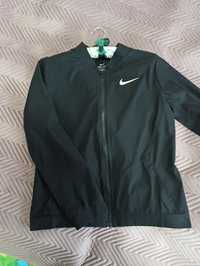 Kurtka NIKE xs/s nowa