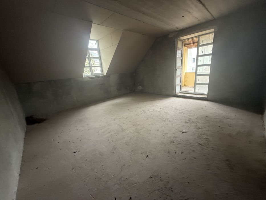 Продається 2-кімнатна квартира м.Миколаїв Львівська область