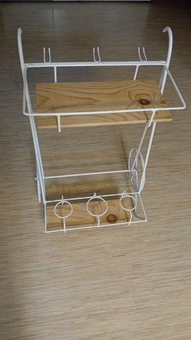 Barek mobilny ręcznie robiony