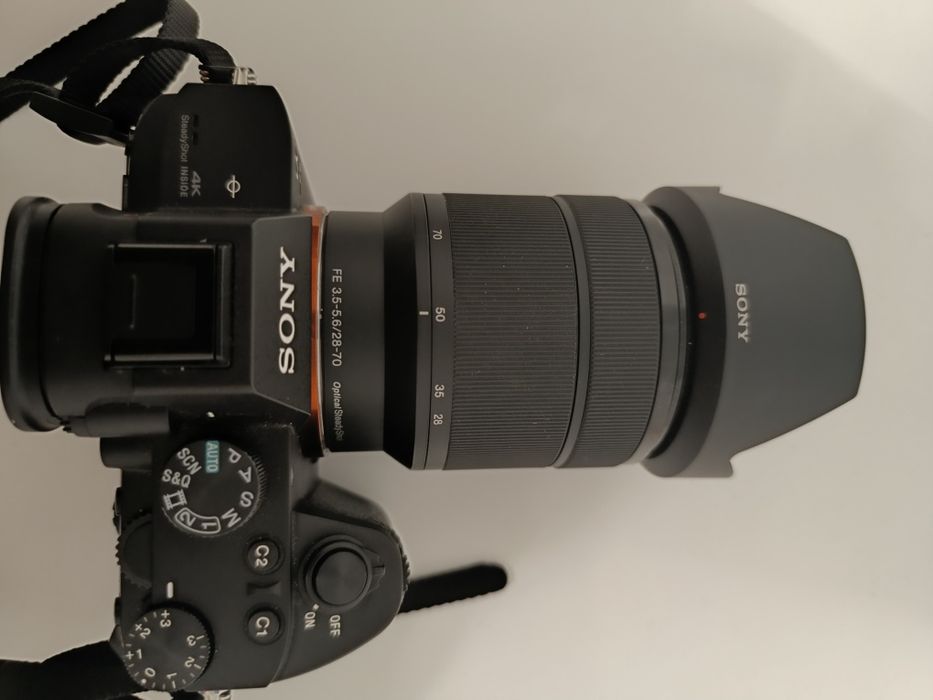 SONY a7iii + lente 28-70mm (COMO NOVA)