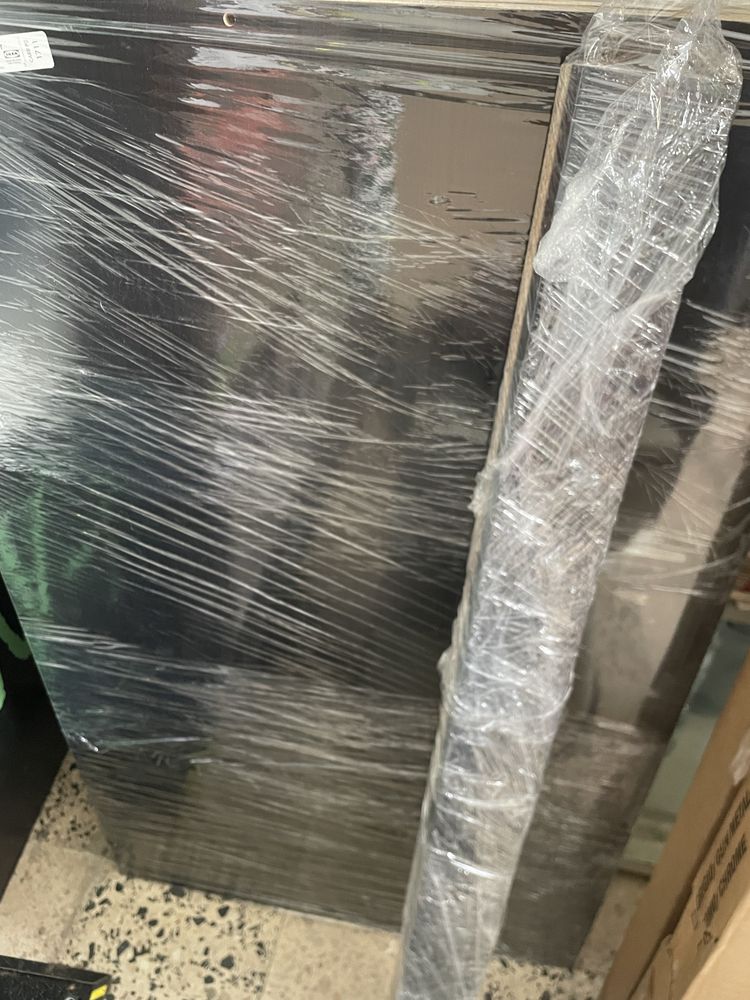 Ikea portas prateleiras varão e sapateira