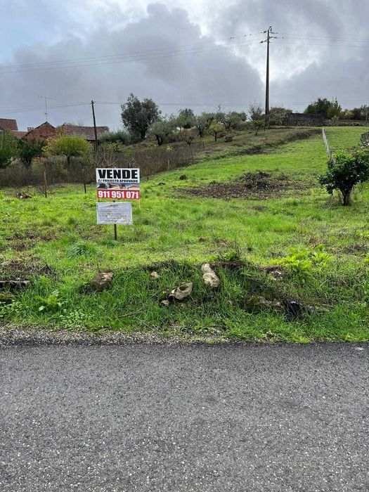 vende-se Terreno no reguengo do fetal, Batalha, com projeto aprovado