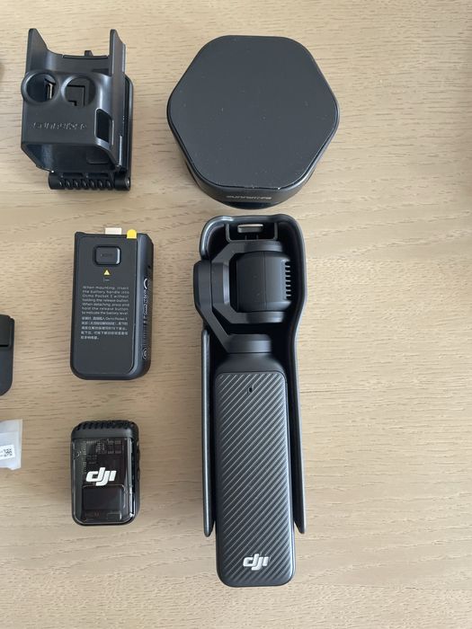 DJI Osmo Pocket 3 Creator Combo – Zestaw komplet jak nowy!