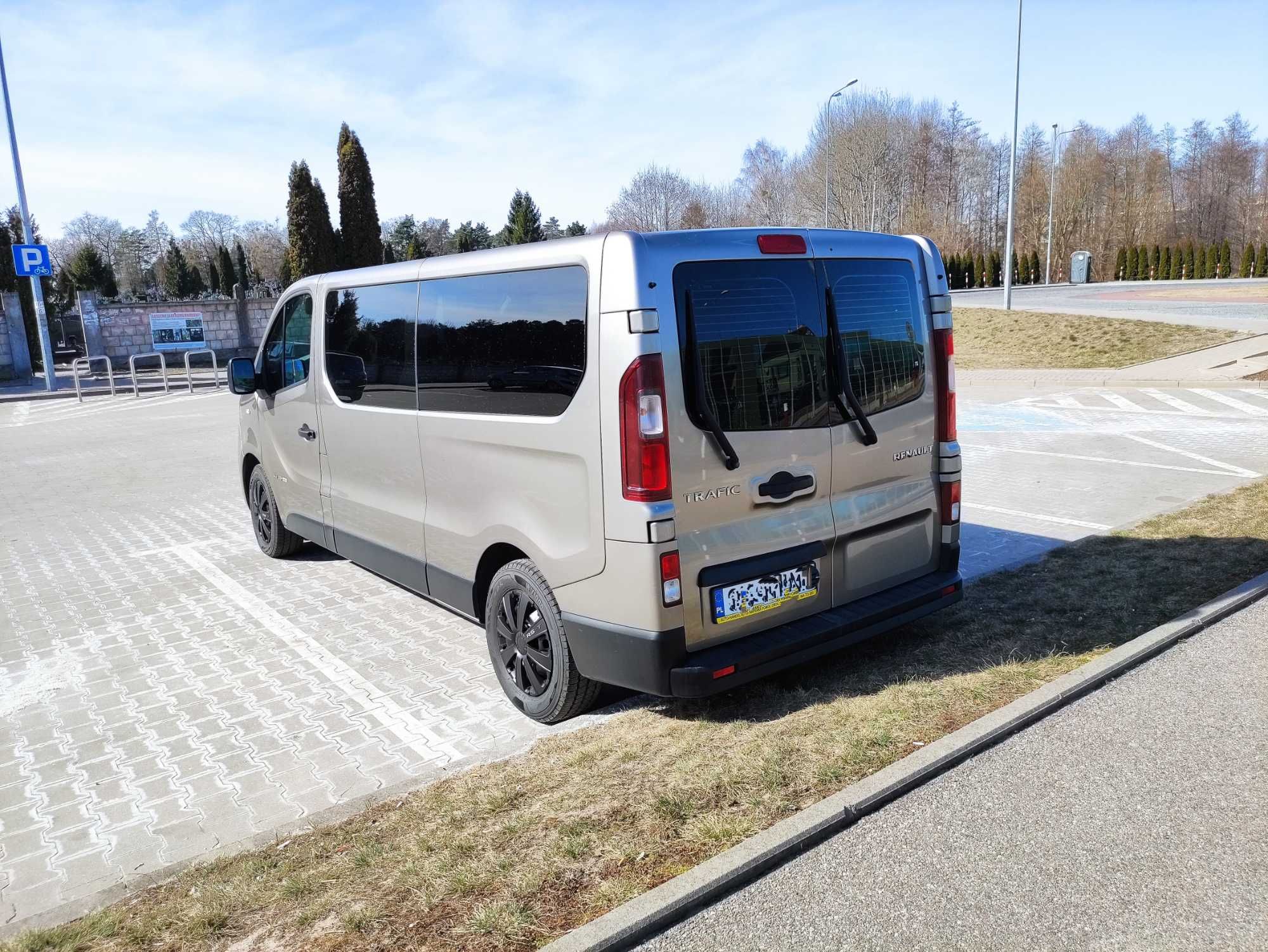 Wynajem wynajmę bus 9 os BIAŁYSTOK