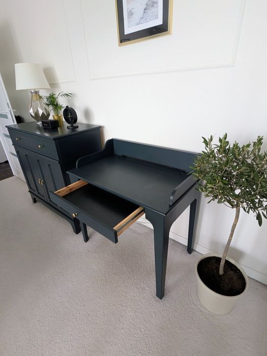 Biurko IKEA LOMMARP ciemnozielone