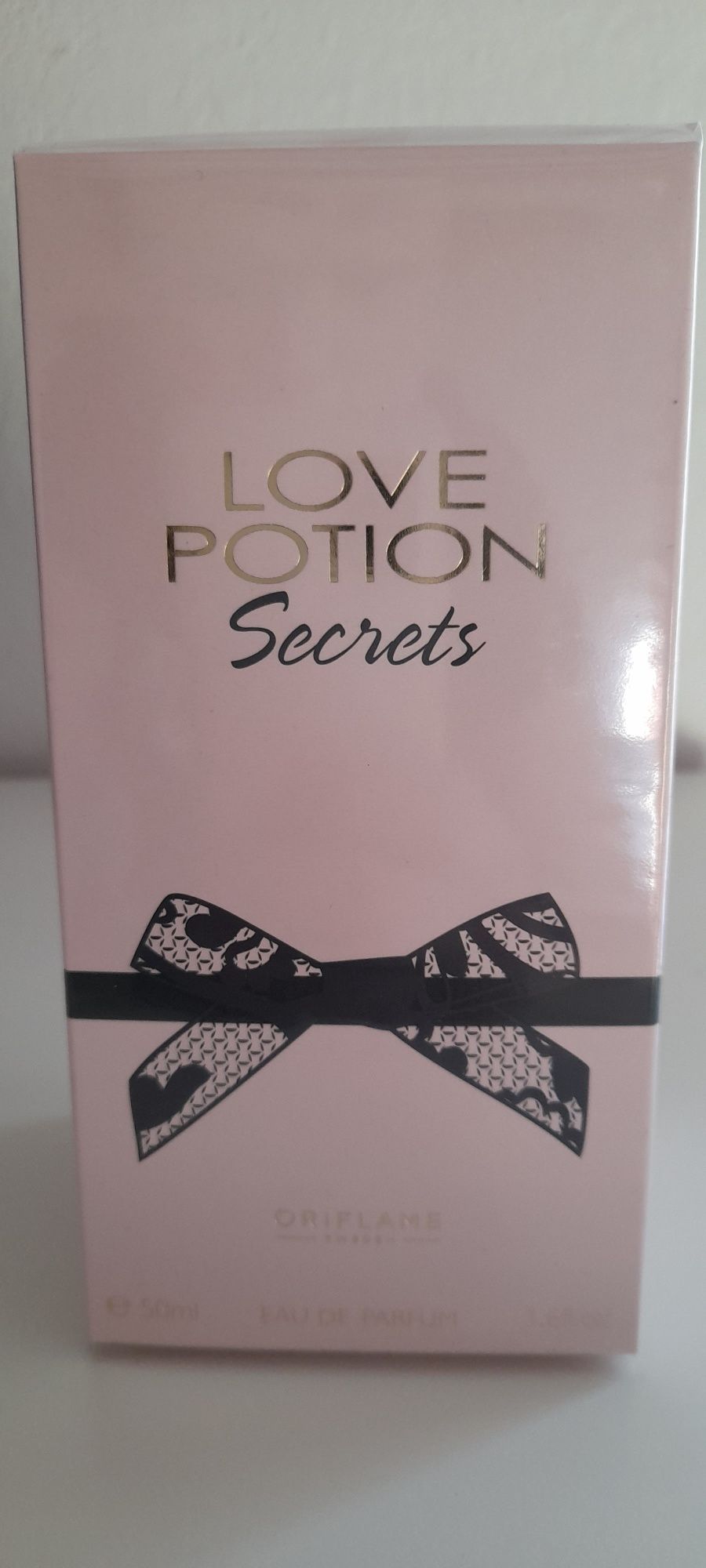 Woda perfumowana Love Potion Secrets. Oriflame