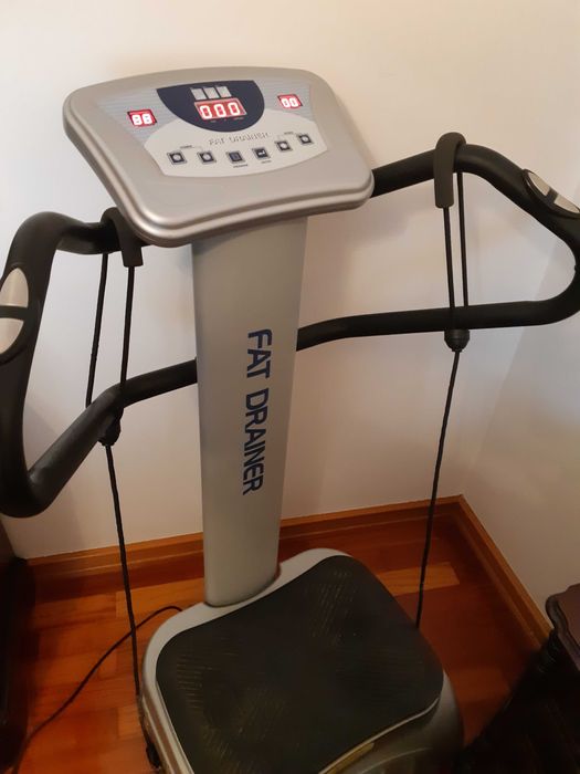 Maquina vibratória FAT DRAINER para bem estar físico