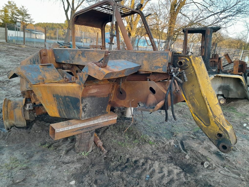 JCB 526, 526 S cała na CZĘŚCI