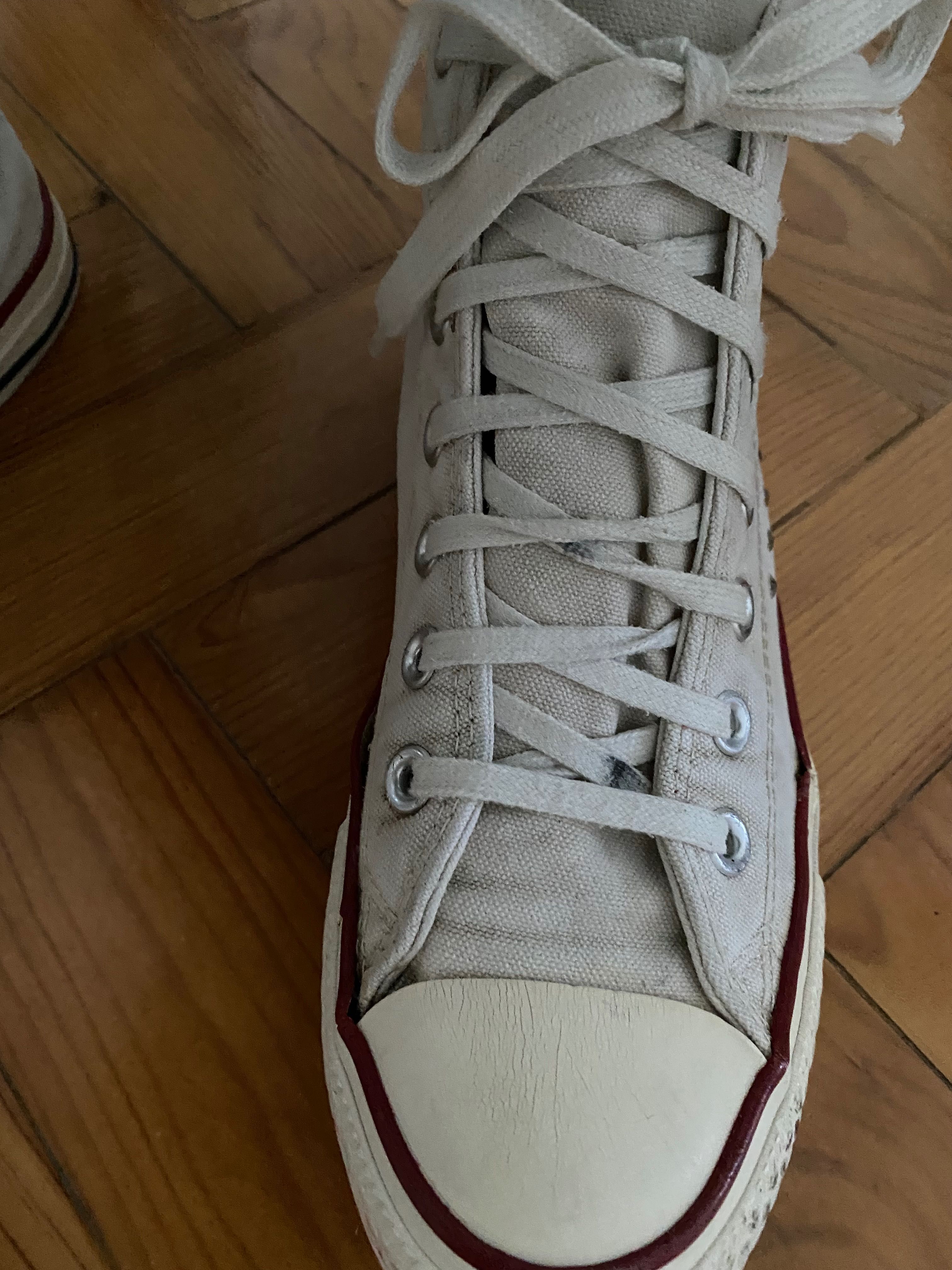 Ténis all star com tachas 37