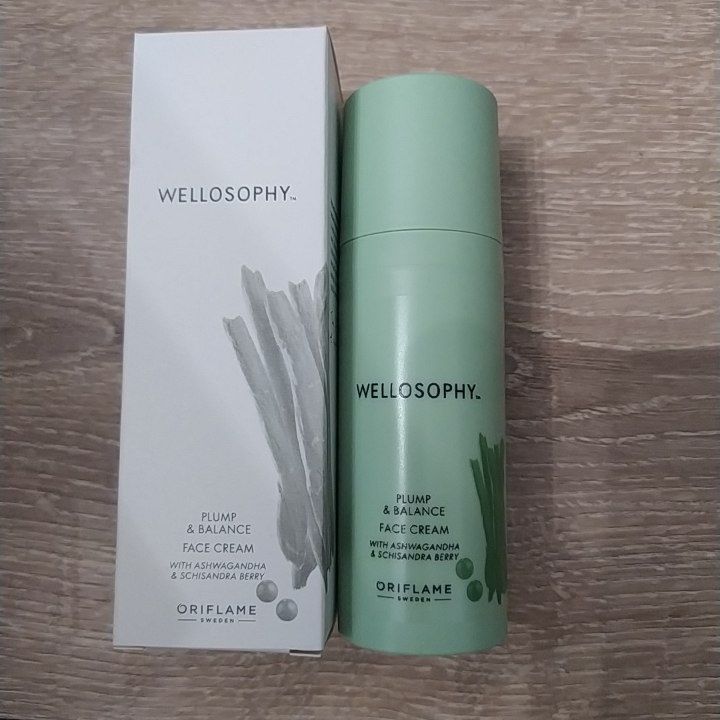 Krem nawilżający do twarzy Wellosophy, 50ml