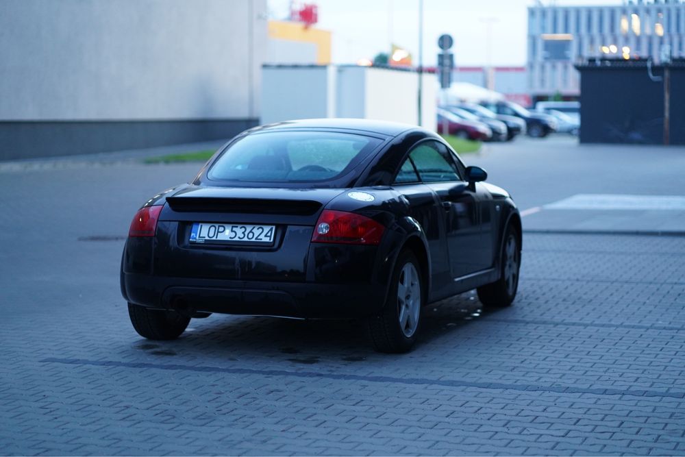 Audi TT 8N 2002r