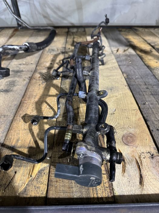 Паливна рейка a6120700095 mercedes ml w163 2.7, датчик 0 281 002 241