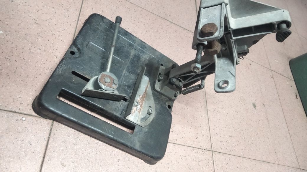 Suporte para rebarbadora