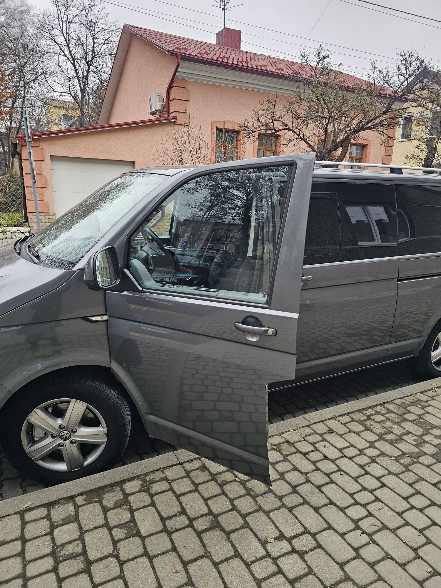 Продам Т5 GP Multivan LONG 2011 р.в. 2.0 BiTdi 180 к.с.