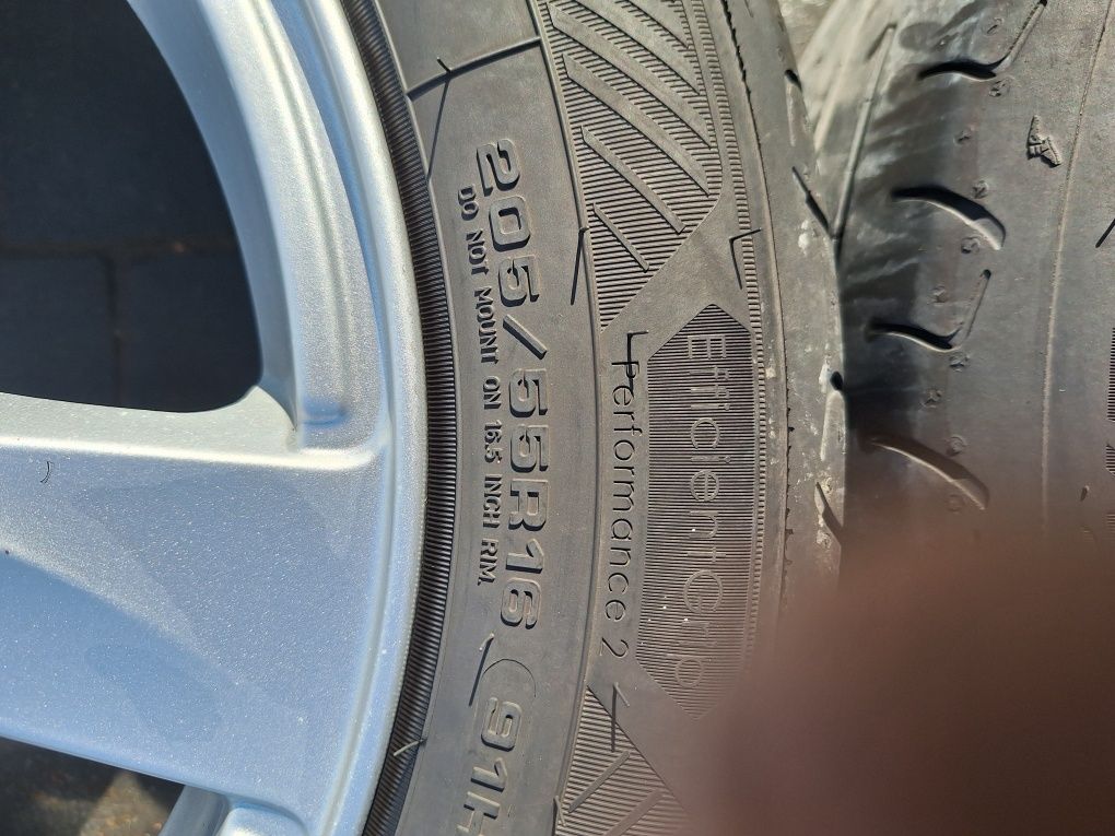 Felgi aluminiowe alufelgi 16" cali 5x108 opony Volvo V40 V50 Focus MK3