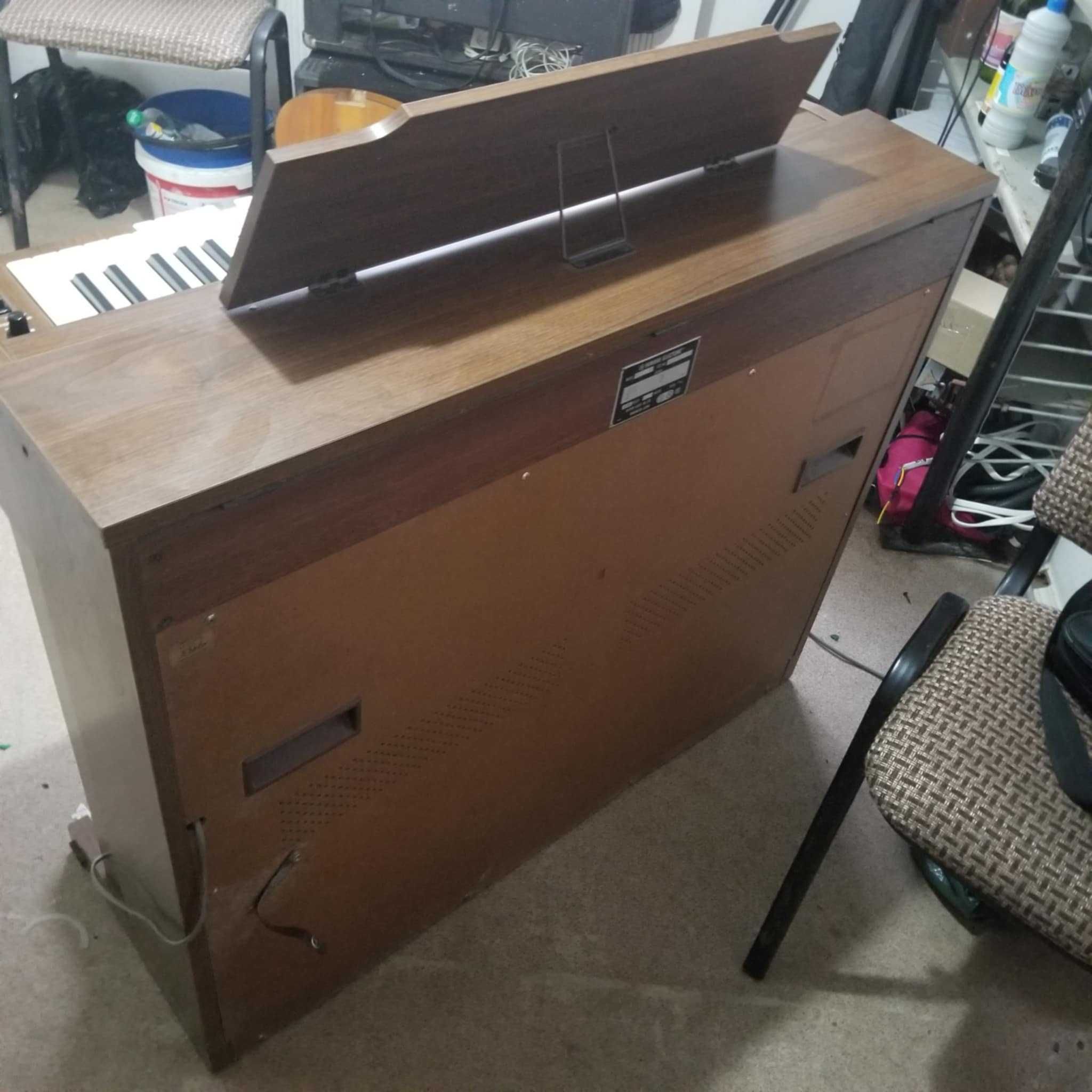 Антикварний орган Yamaha A55 Electone 1982 року Обмін
