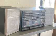 Sony xd.     750 w